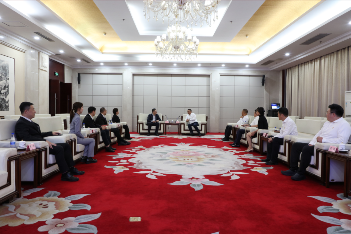 鞍勤、溫泉、公服集團與招商銀行簽訂戰(zhàn)略合作協(xié)議！銀企合作譜新篇